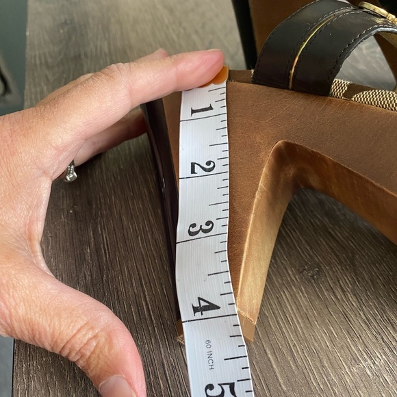 Coach Jonah Signature Platform sandals - Picture 9 of 12